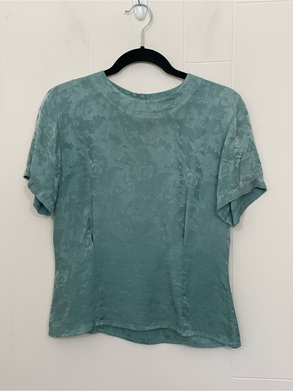 Petite Sophisticate Vintage Silk Blouse Size 4P Sage Green Floral Short Sleeve